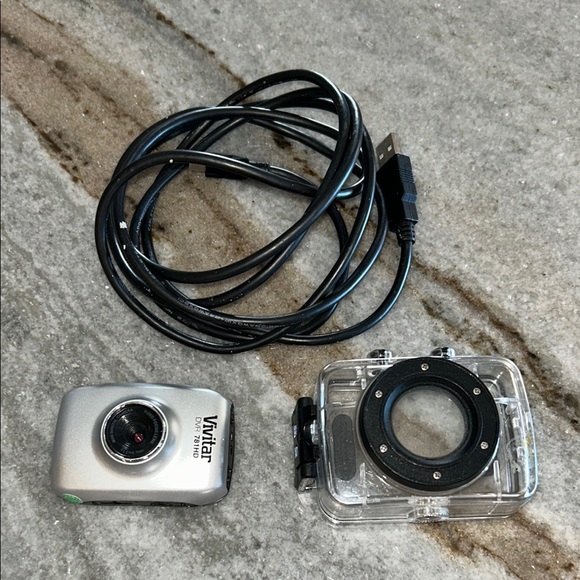 Vivitar 781 hd Action Camera with Accessories - Picture 1 of 2